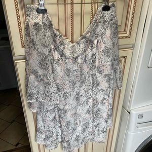 Torrid 5 Women’s Plus Size 5x Chiffon Off the Shoulder Top